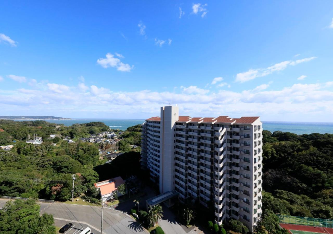 Katsuura Hilltop Hotel & Residence Екстериор снимка