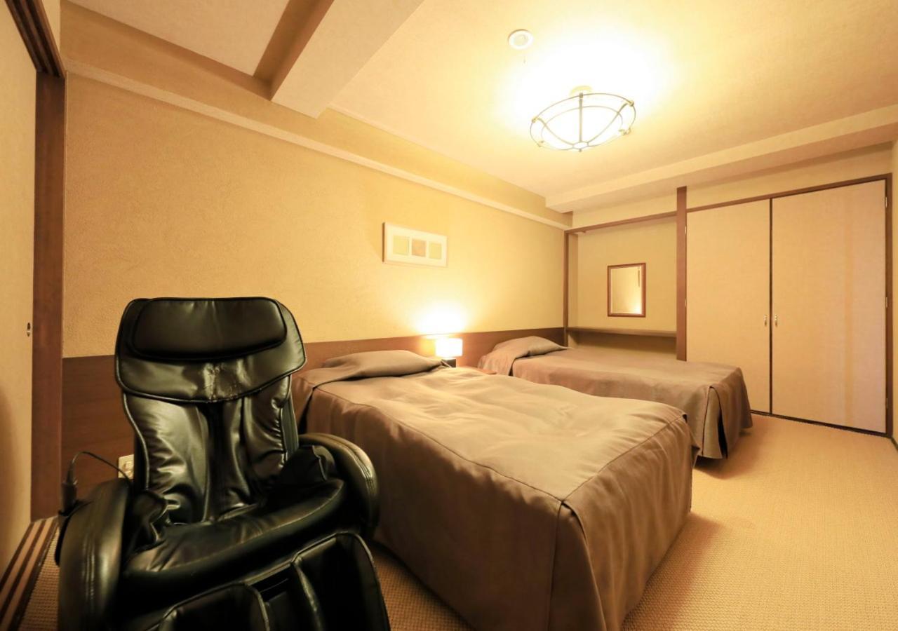 Katsuura Hilltop Hotel & Residence Екстериор снимка