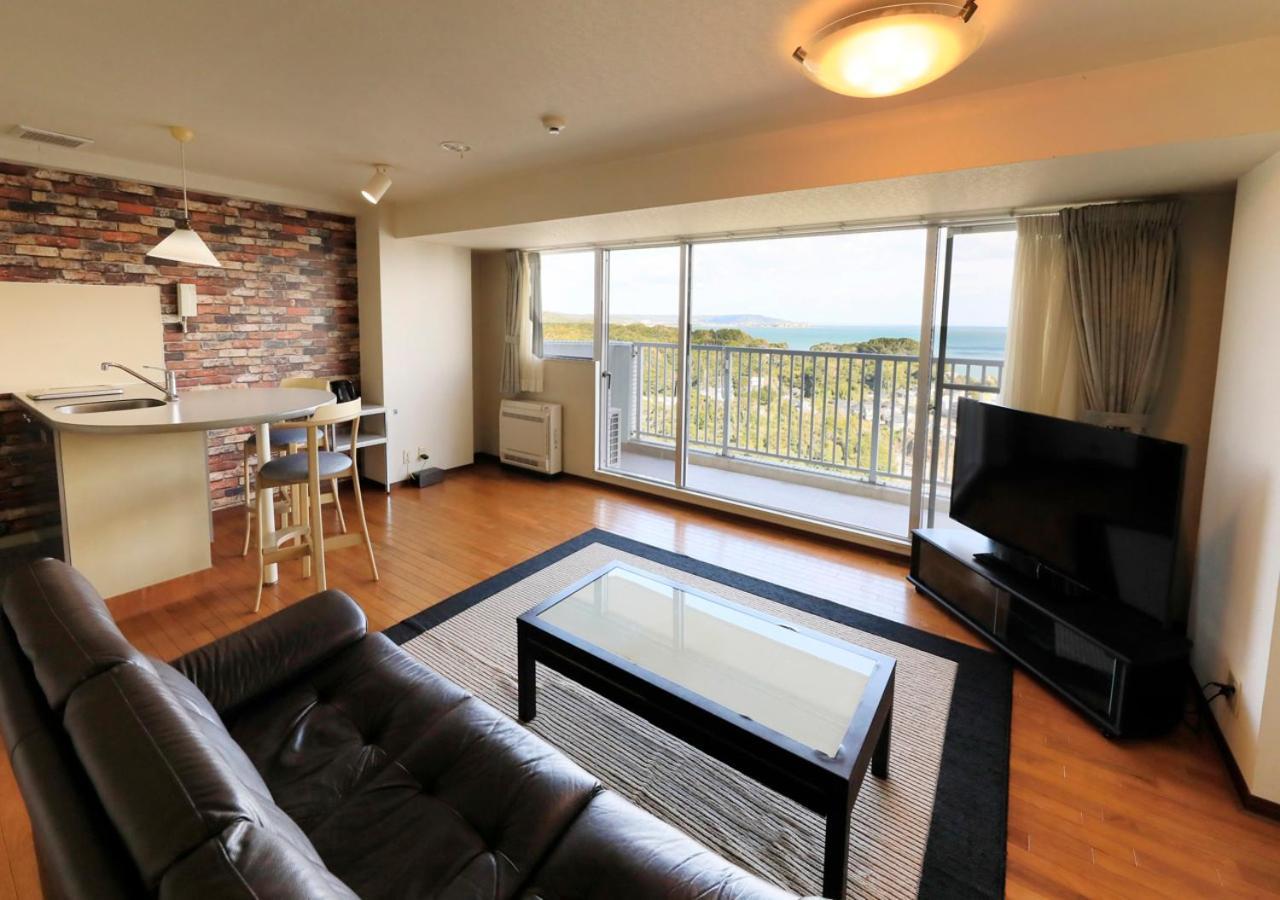 Katsuura Hilltop Hotel & Residence Екстериор снимка